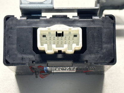 2016 Mitsubishi Outlander GF*W - 4WD Control Module PN: 8631A955