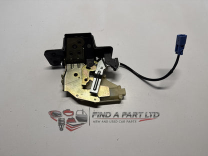 2002 Honda Avancier TA - Tailgate Lock Mechanism PN: 000922