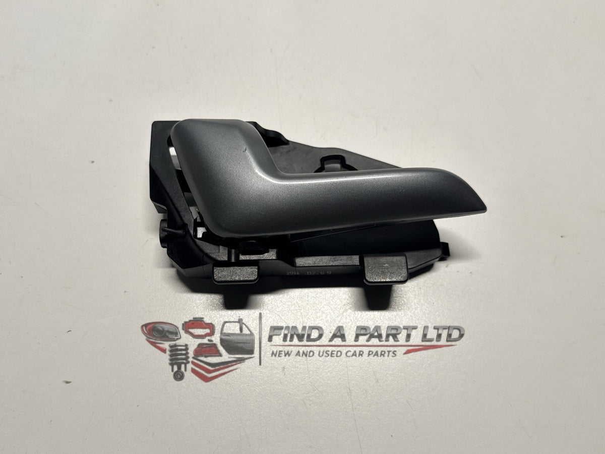 2014 Kia Rio JB - Left Rear Door Interior Handle PN: