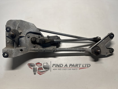2006 Nissan X-Trail T30 - Wiper Linkage PN: