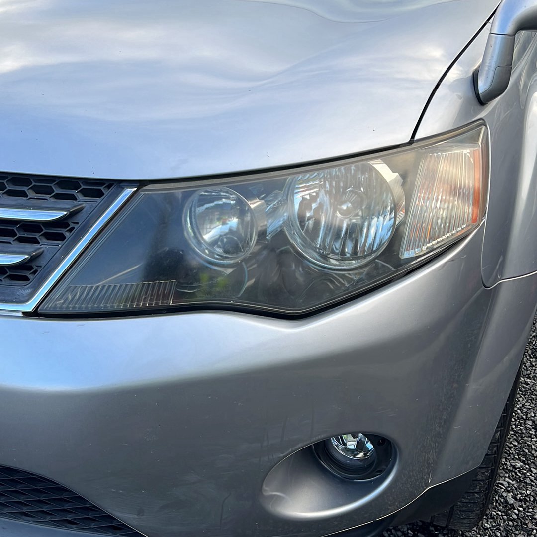2009 Mitsubishi Outlander CW5W- Left Headlight PN: