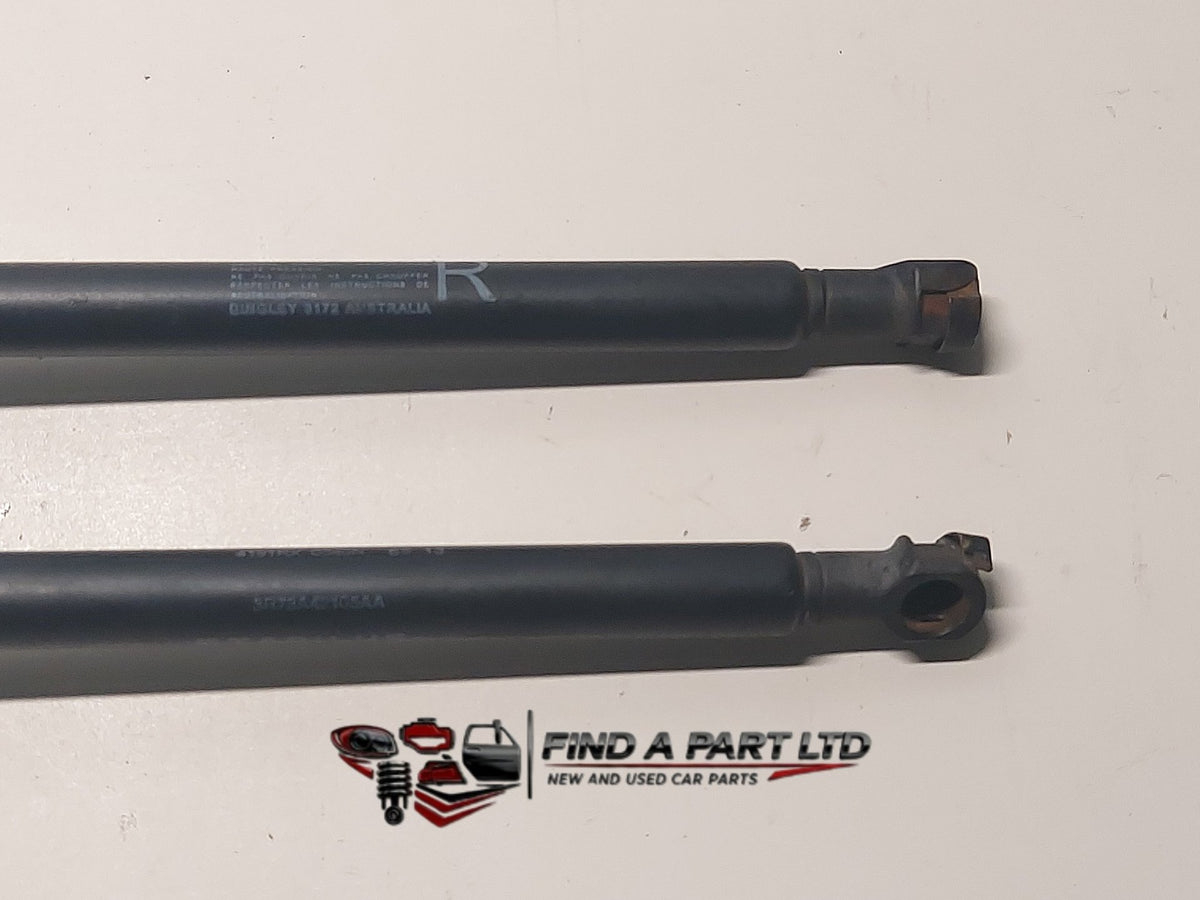 2013 Ford Territory SZ - Tailgate Strut Pair PN: 3R73A42105AA
