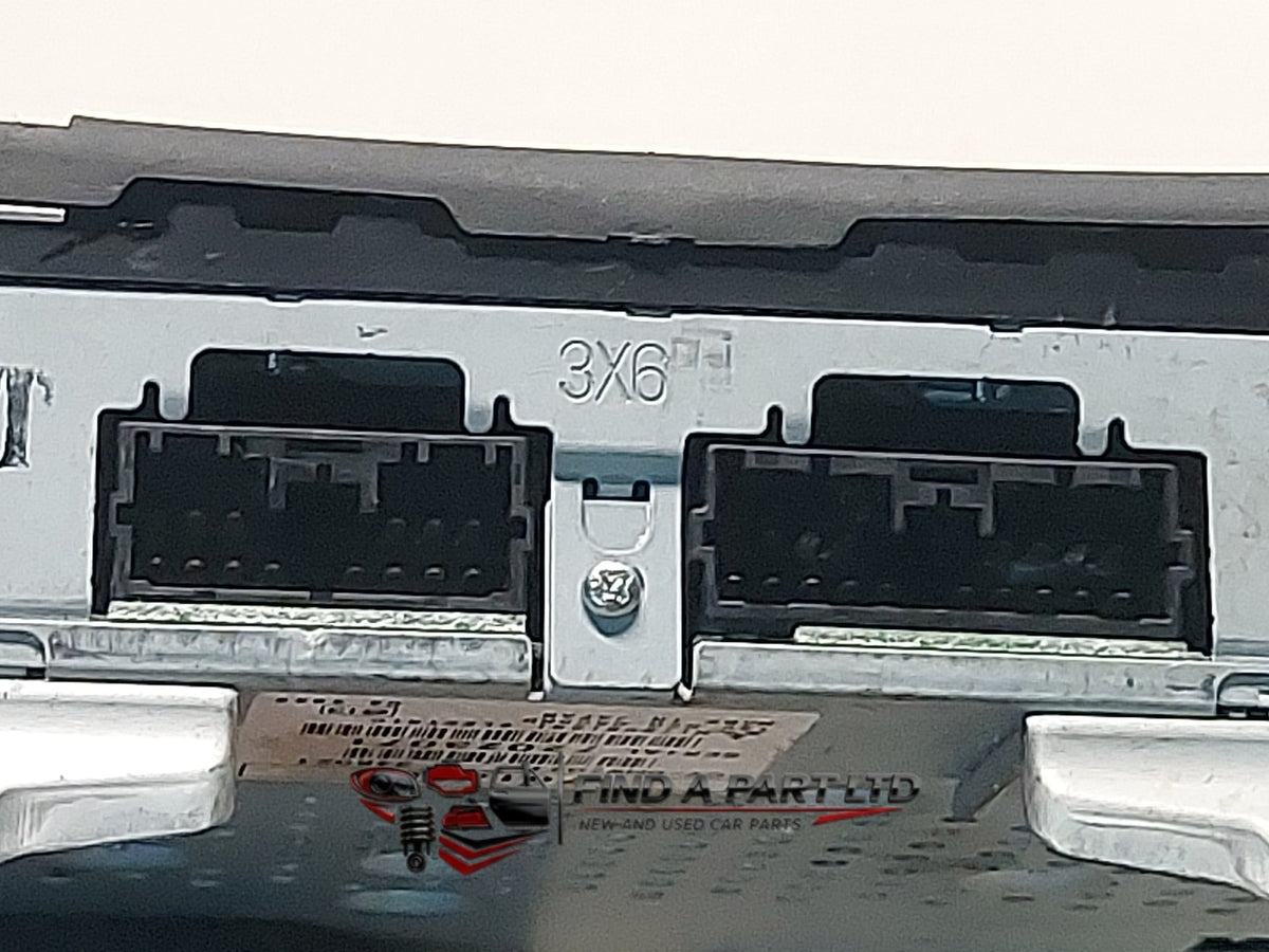2010 Mitsubishi Outlander CW*W - Radio Module PN: 8701A089