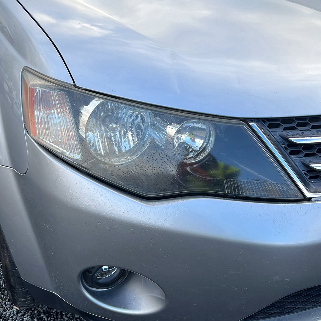 2009 Mitsubishi Outlander CW5W- Right Headlight PN: