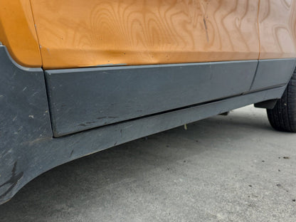 2017 Holden Trax TJ MY17 - Left Front Lower Door Moulding PN: