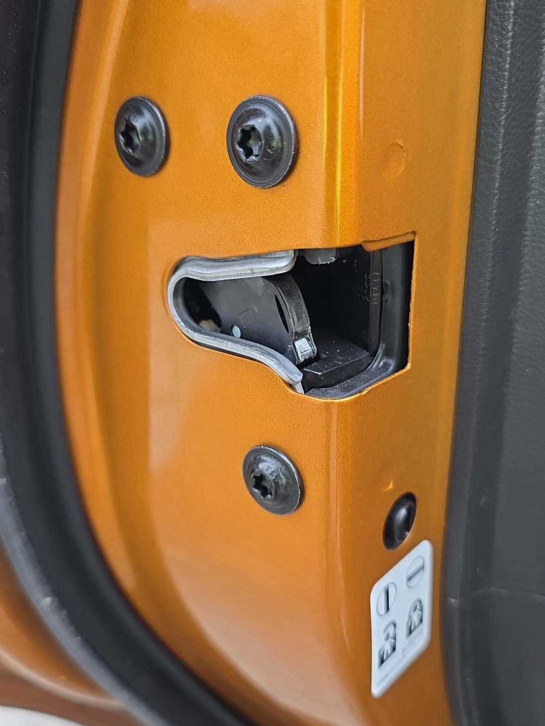 2017 Holden Trax TJ MY17 - Left Rear Lock Mechanism PN: