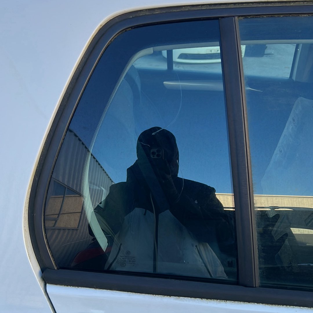 Oct 2008 to Mar 2013- Volkswagen Golf Gen 6 Hatchback 5 Door- Right Rear Quarter Door Glass