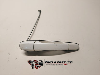 2005 Toyota Estima R30 - Right Rear Exterior Door Handle PN: