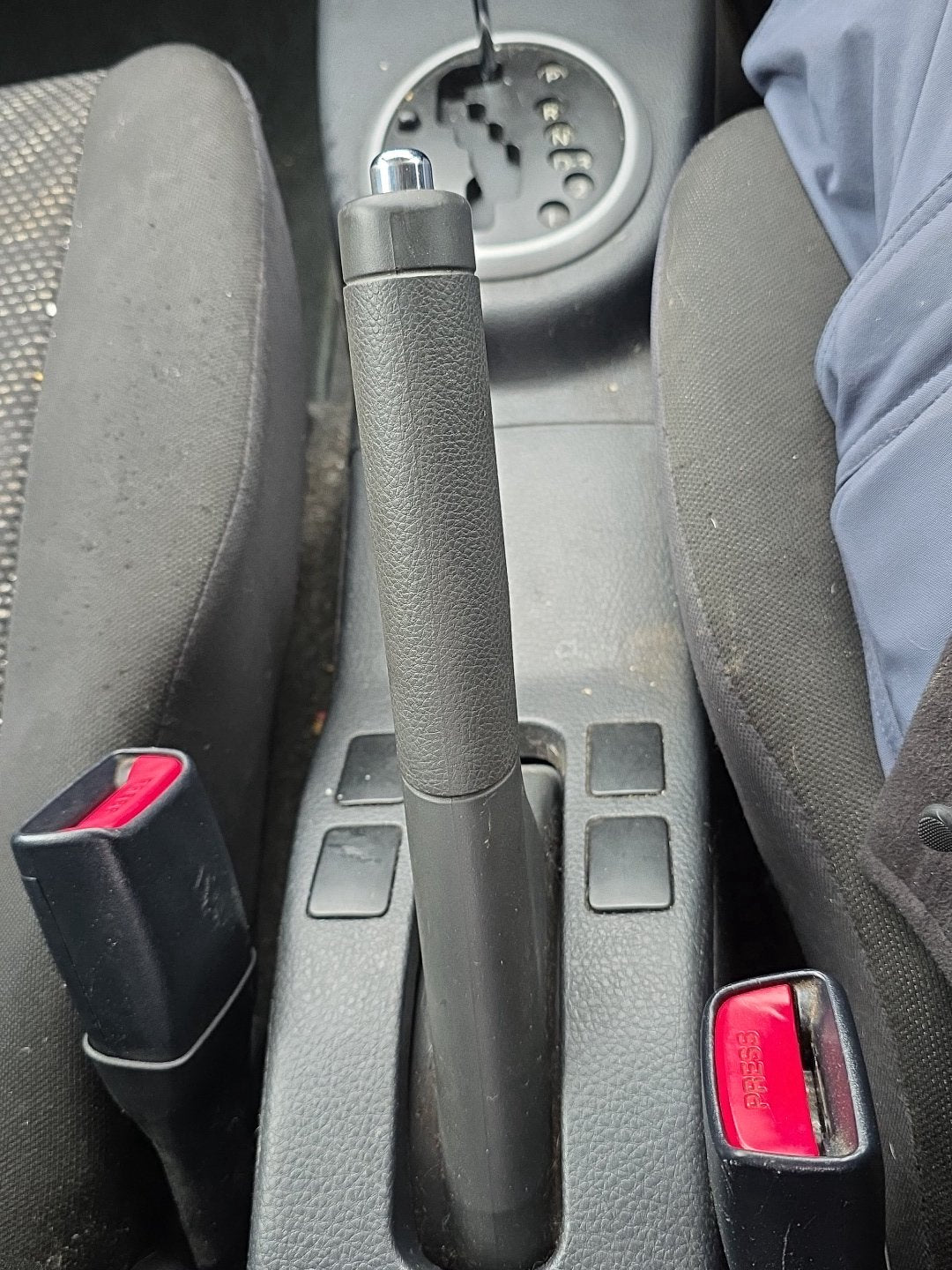 2006-2012 Suzuki SX4 YA11S - Handbrake Lever PN: