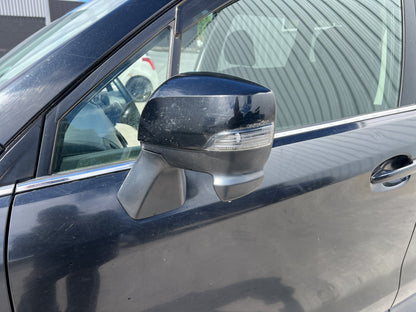 2013 Subaru Forester SJ5 - Left Door Mirror PN: 9 wires