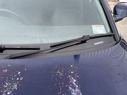 1998-2005 Volkswagen Passat- Wiper Arm Pair PN: