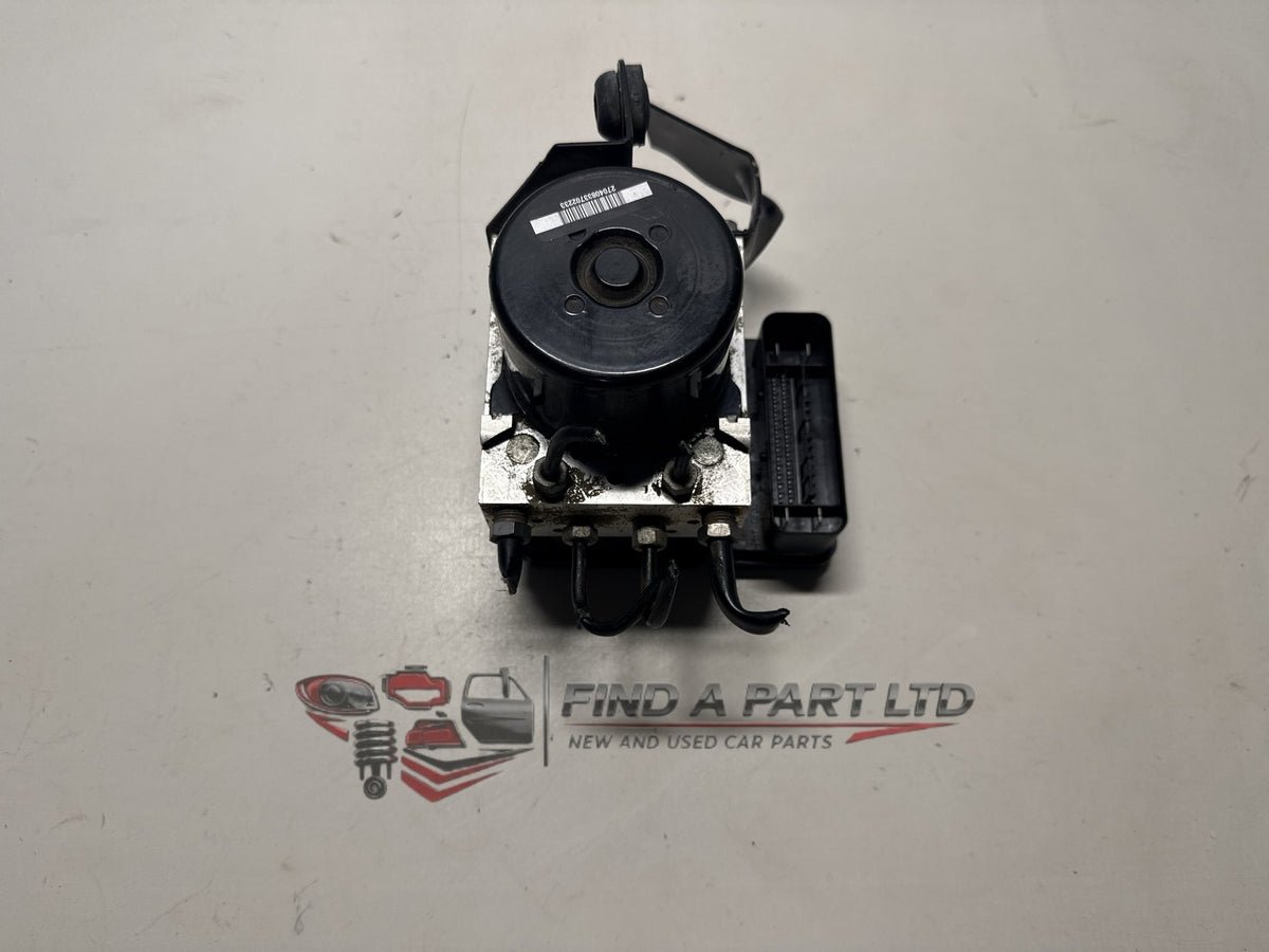 2014 Ford Kuga MK2 - ABS Pump/Modulator PN: CV61-2C405-DA