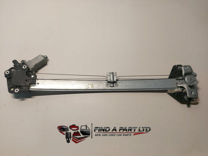 2007 Honda CR-V - Right Front Window Regulator/Motor PN: 7C-022