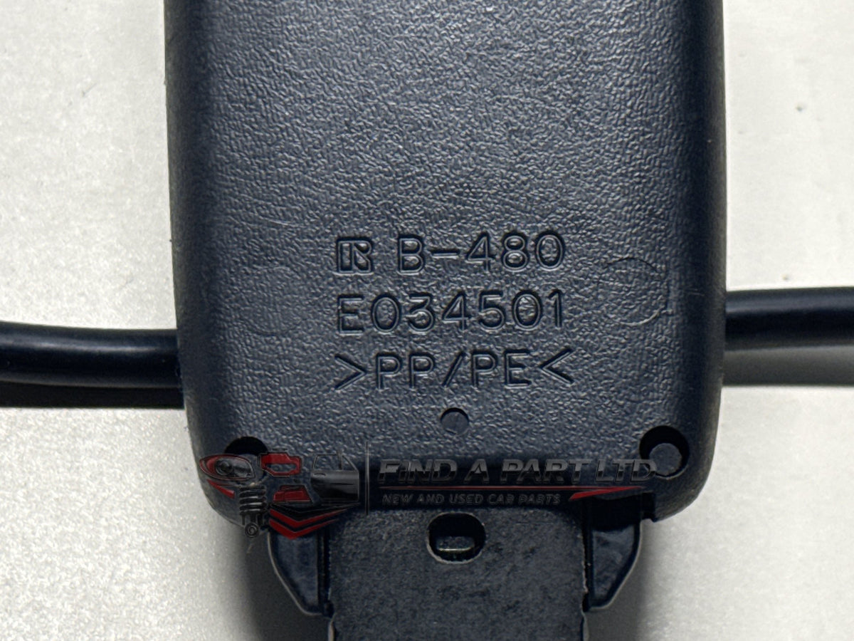 2004 Toyota Corolla E120 - Left Front Seat Belt Stalk PN: E034501