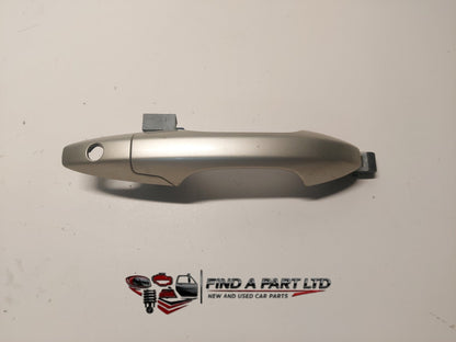 2007 Honda CR-V RE4 - Right Front Exterior Door Handle PN: