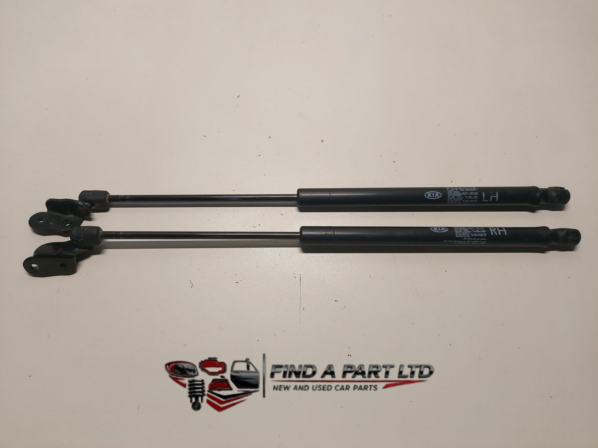 2007 Kia Picanto - tailgate strut pair PN: 81770 07000, 81780 07000