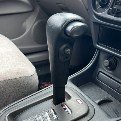 2001 Nissan Pulsar N16 JN1CFAN16A0007646 - Gear Stick/Shifter PN: