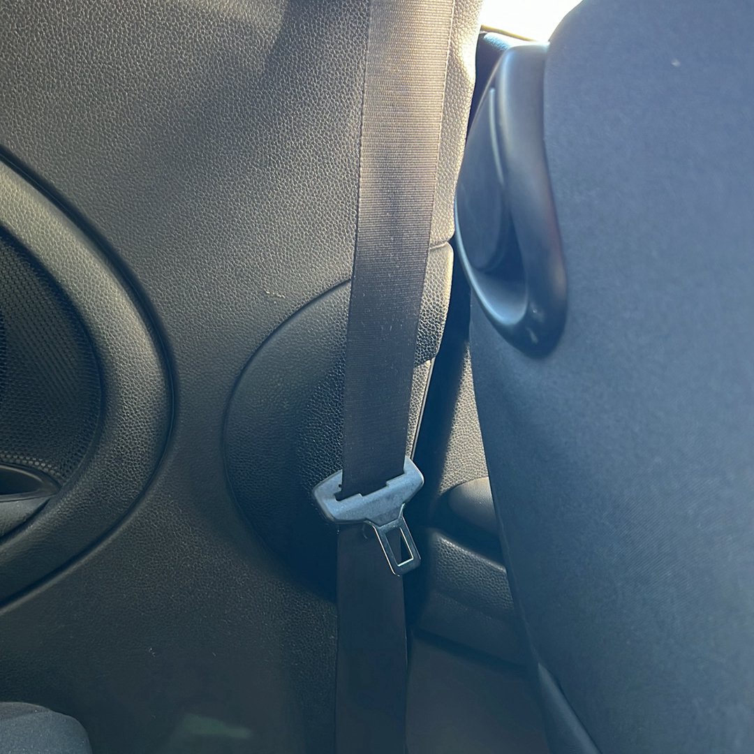 2008-2014 MINI Cooper R55 WMWML320X0TM93432 - Left Front Seat Belt PN: