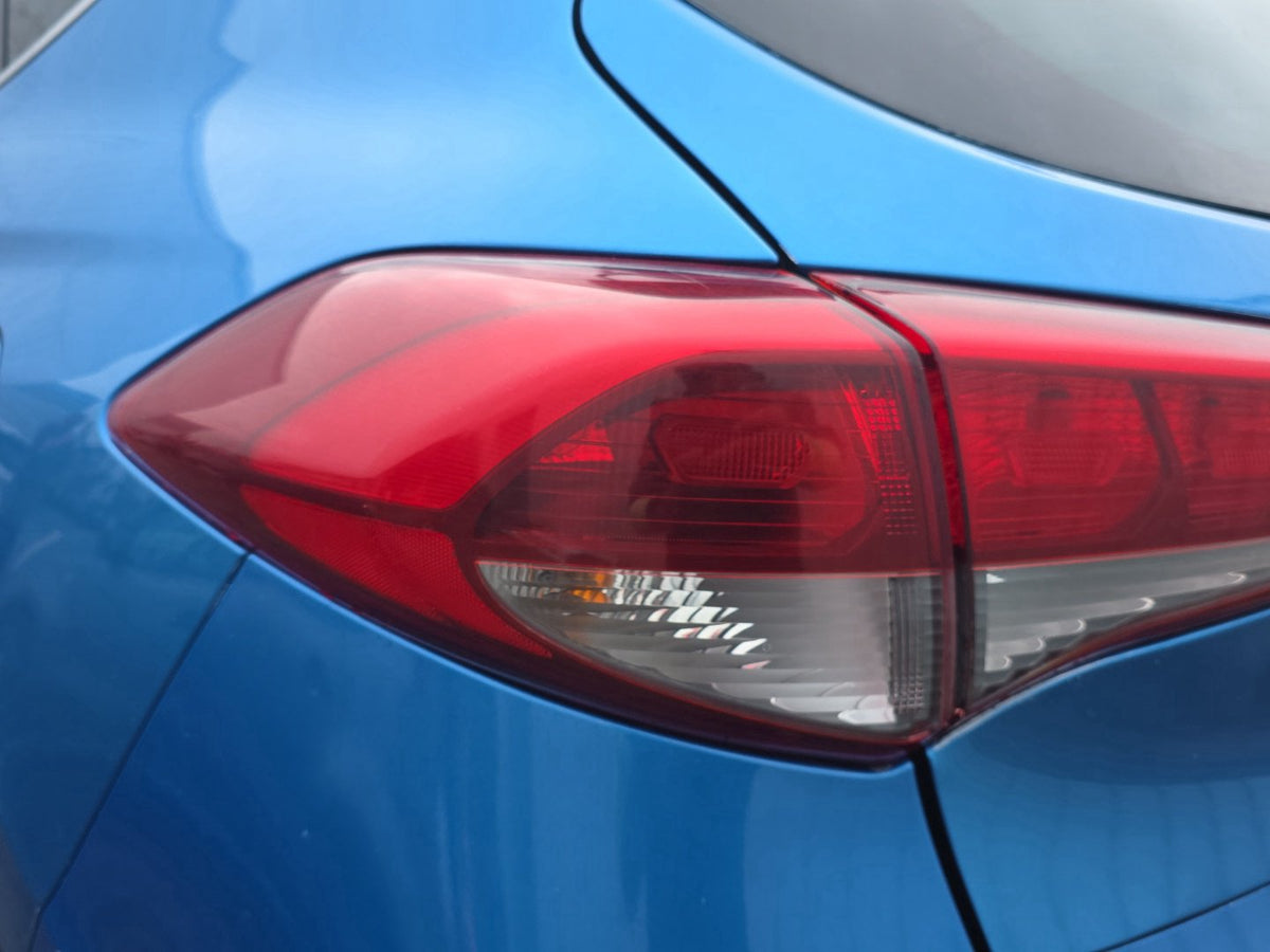 2015-2020 Hyundai Tucson TL - Right Taillight PN: 92402-D3 R