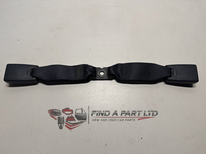 2004 Toyota Corolla E120 - Right Rear Centre Seat Belt Stalk PN: 650204AEF