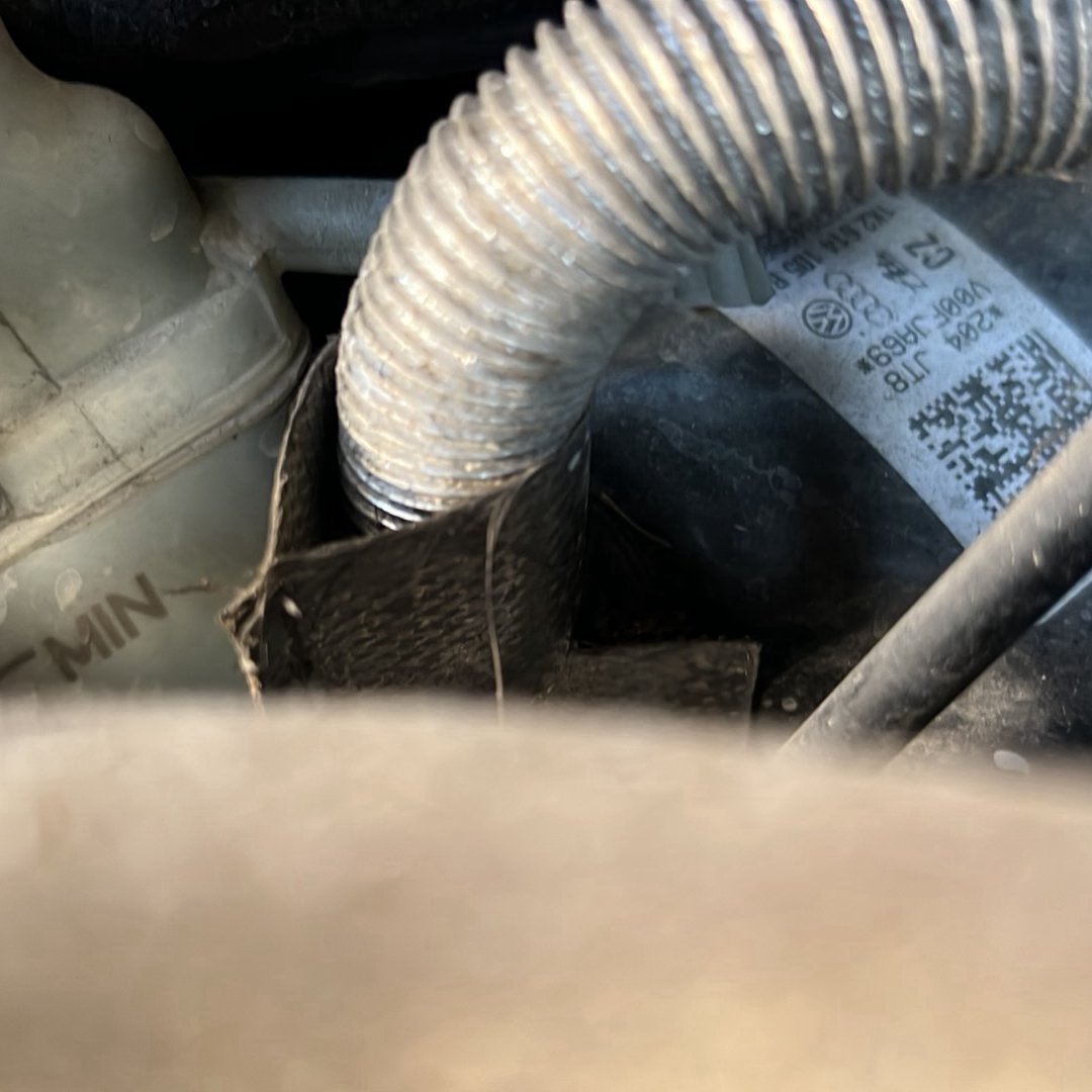 Oct 2008 to Mar 2013- Volkswagen Golf Gen 6 Diesel 2.0L- Brake Booster