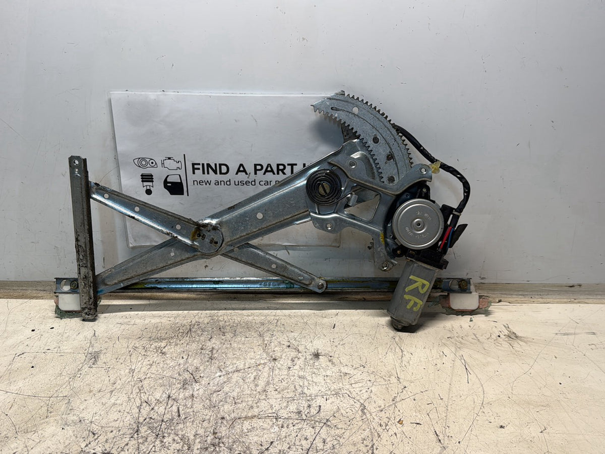 1995-1998 Honda Odyssey - Right Front Door Regulator PN: