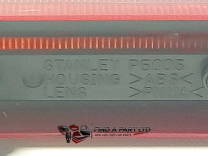 2006 Mitsubishi Colt - High Level Stoplight PN: STANLEY P5005