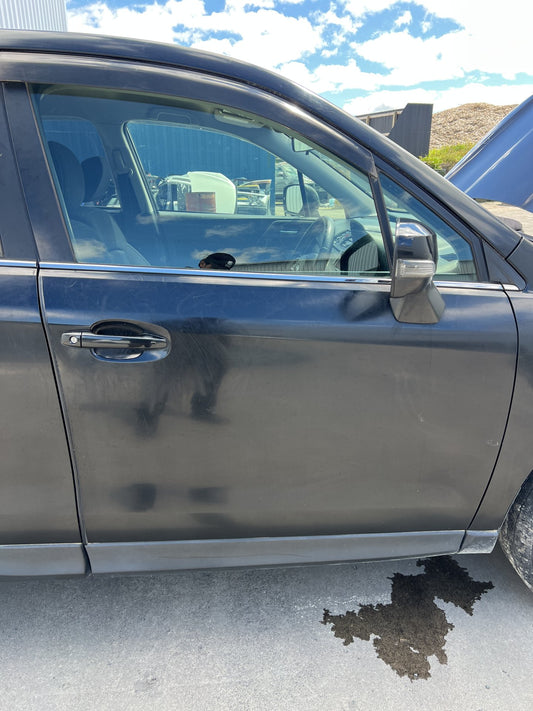 2013 Subaru Forester SJ5 - Right Front Door Shell PN: