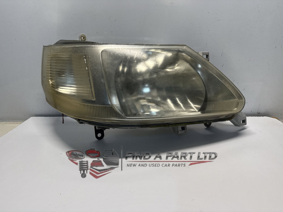 1999-2005 Nissan Serena C24 - Right Headlight PN: 1658