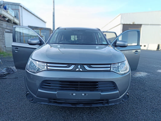 2013-2015 Mitsubishi Outlander LS ZJ