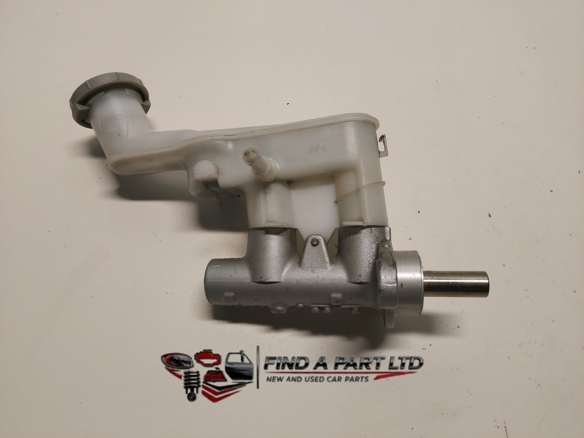 2007 Suzuki Swift - Master Cylinder PN: