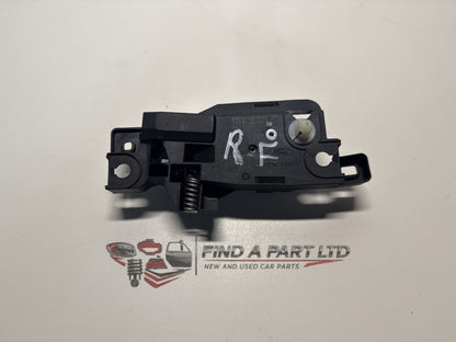 2013 Ford Mondeo MK4 - Right Front Door Interior Handle PN: 6M21-U22600, 7S71-A22600, BS71-A22600