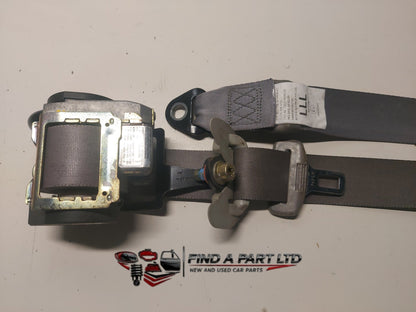 2004 Toyota Camry XV30 - Left Front Seat Belt PN: 73220-YC040 B0