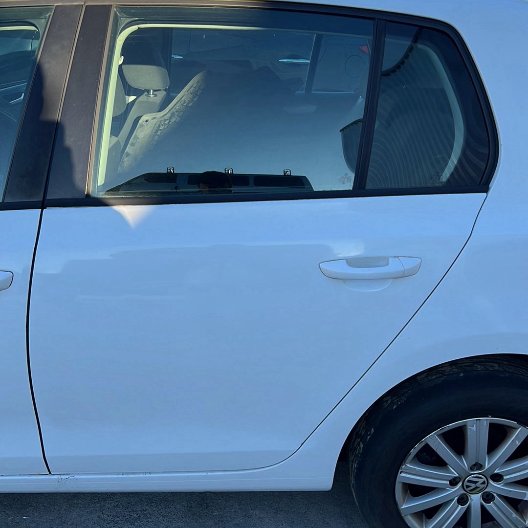 Oct 2008 to Mar 2013- Volkswagen Golf Gen 6 Hatchback- Left Rear Door