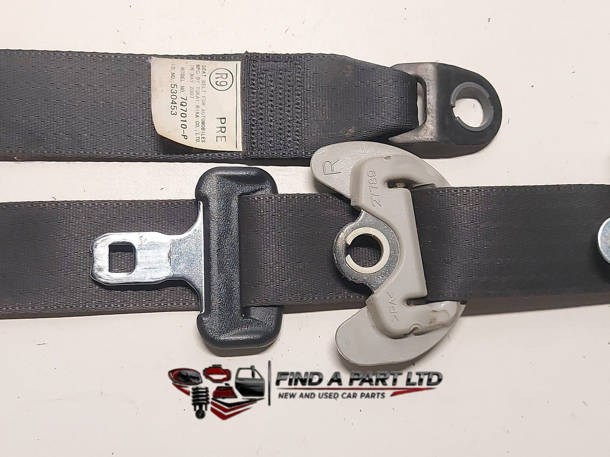 2007 Toyota Corolla E160 - Right Front Seat Belt PN: 7Q7010-P