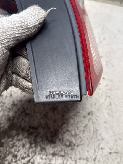 2008-2012 Nissan Tiida C11- Right Taillight PN: 7511