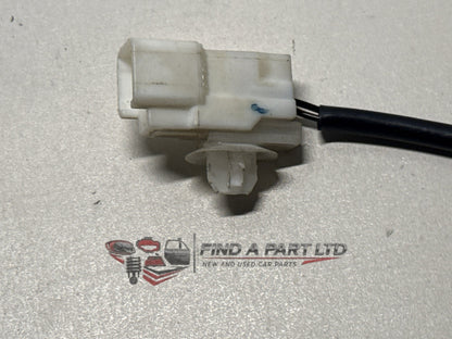 2004 Toyota Corolla E120 - Left Front Seat Belt Stalk PN: E034501