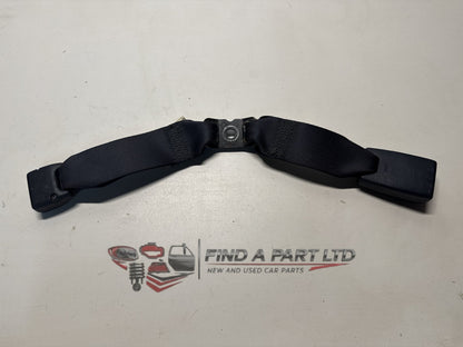 2004 Toyota Corolla E120 - Left Rear Centre Seat Belt Stalk PN: TK-AB0-EF608