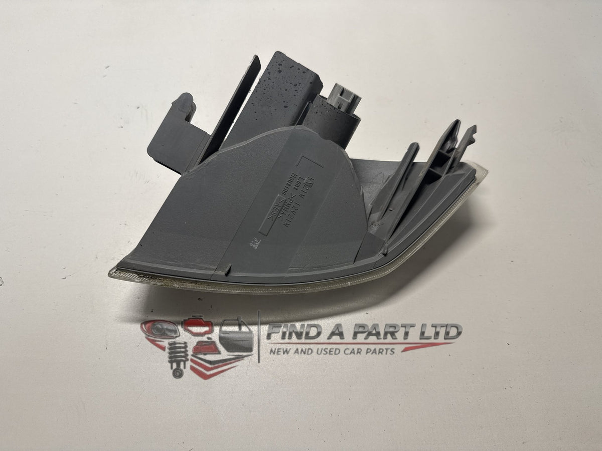 2004 Nissan X-Trail T30 - Left Corner Light PN: 3443