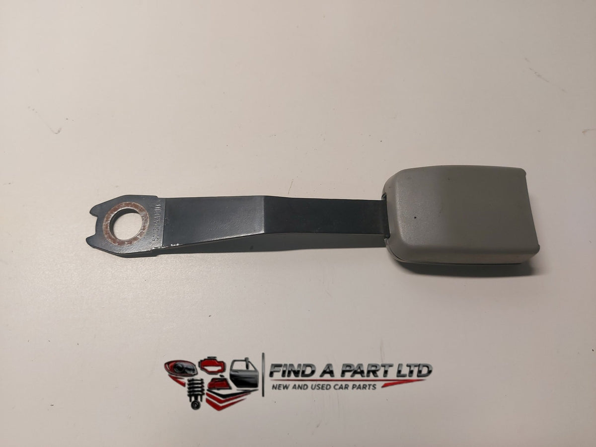 2004 Toyota Camry XV30 - Right Front Seat Belt Stalk PN: 73230yc070b1