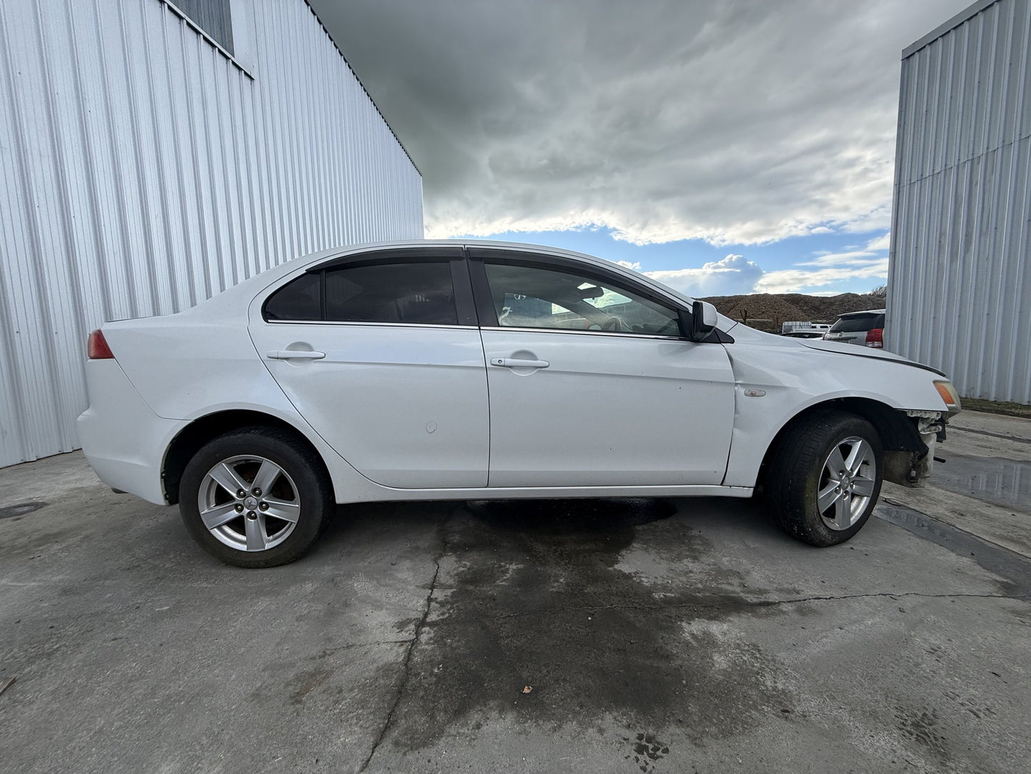 2004-2012 Mitsubishi Galant DJ CY4A