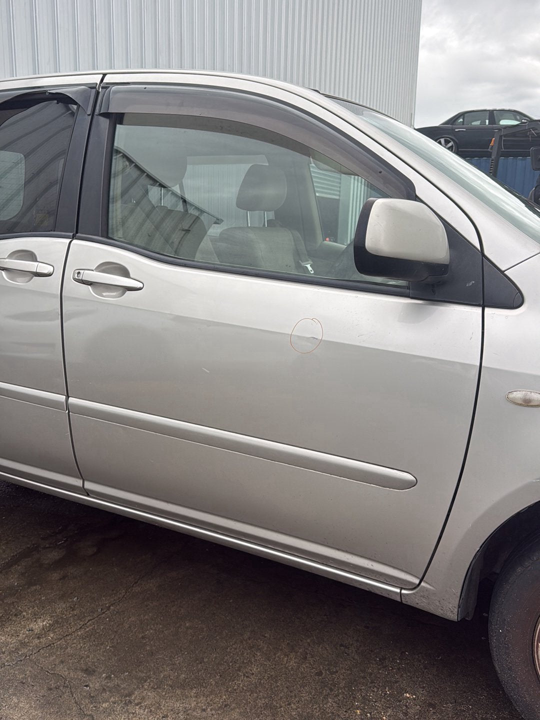 2003-2011 Toyota Raum Z20 NCZ20 - Right Front Door Shell PN: