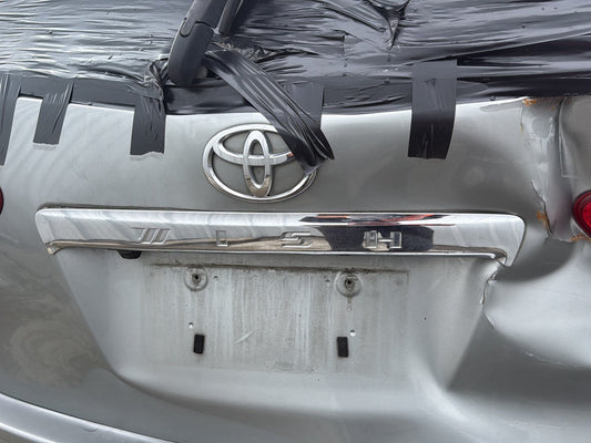2009-2017 Toyota Wish ZGE20 - Tailgate Garnish PN: