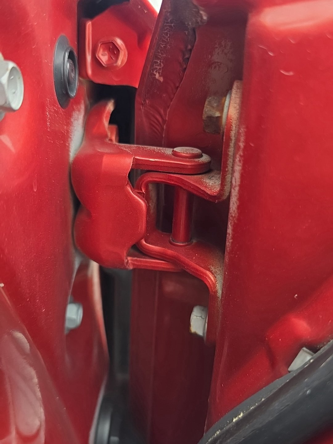 2006-2012 Suzuki SX4 YA11S - Right Front Door Hinge PN: