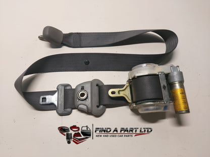 2005 Toyota Estima R30 - Left Front Seat Belt PN: 7J2950-P