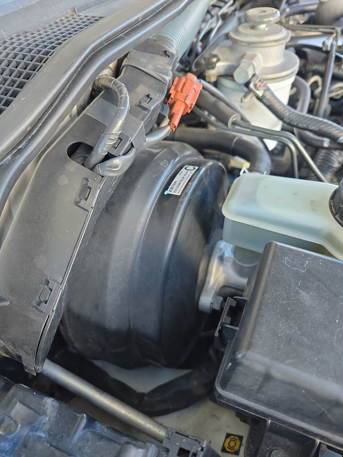 2006-2014 Nissan Navara D40 MNT - Brake Booster PN: EB70A F01G0610LM