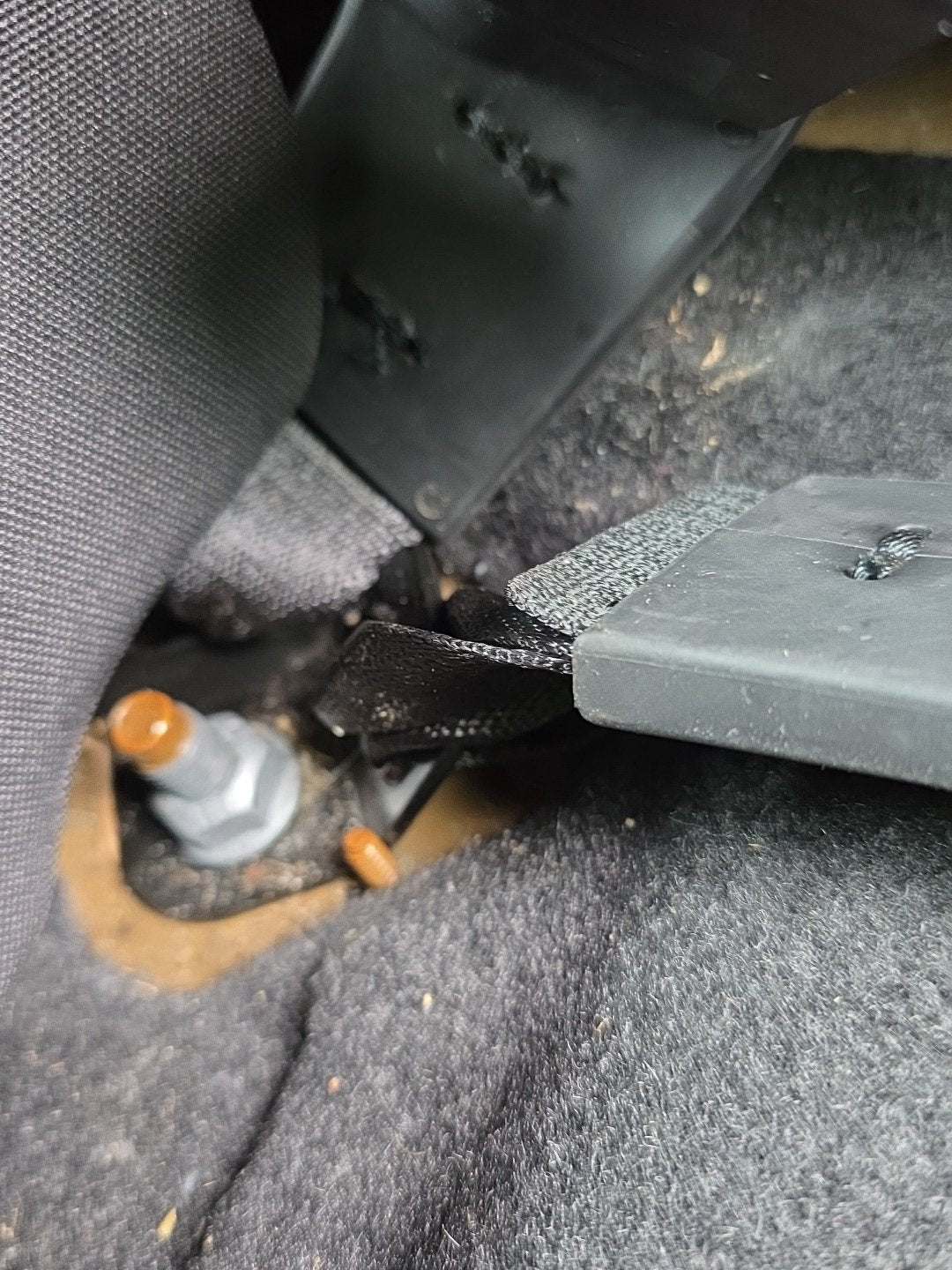 2017 Holden Trax TJ MY17 - Centre Seat Belt Stalk PN: