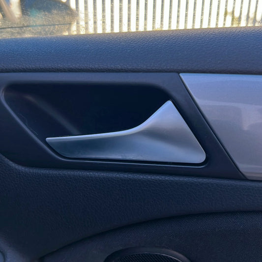 Oct 2008 to Mar 2013- Volkswagen Golf Mk6- Right Rear Door Interior Handle