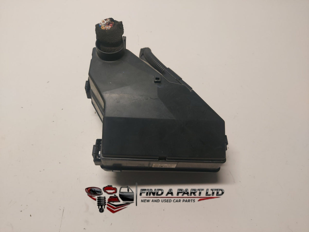 2007 Honda CR-V RE4 - Fuse Box PN: SWA-0030