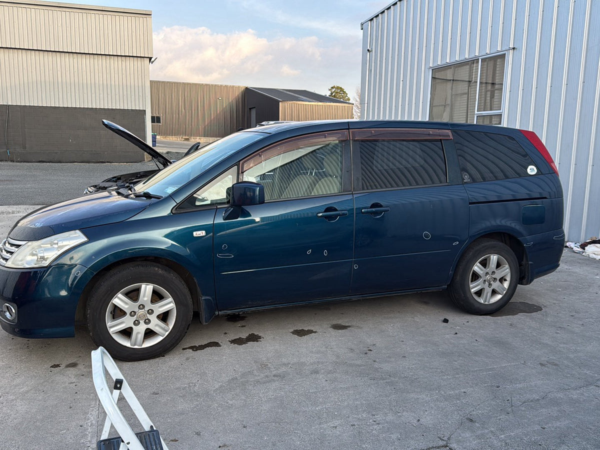 2003-2009 Nissan Presage U31 TU31